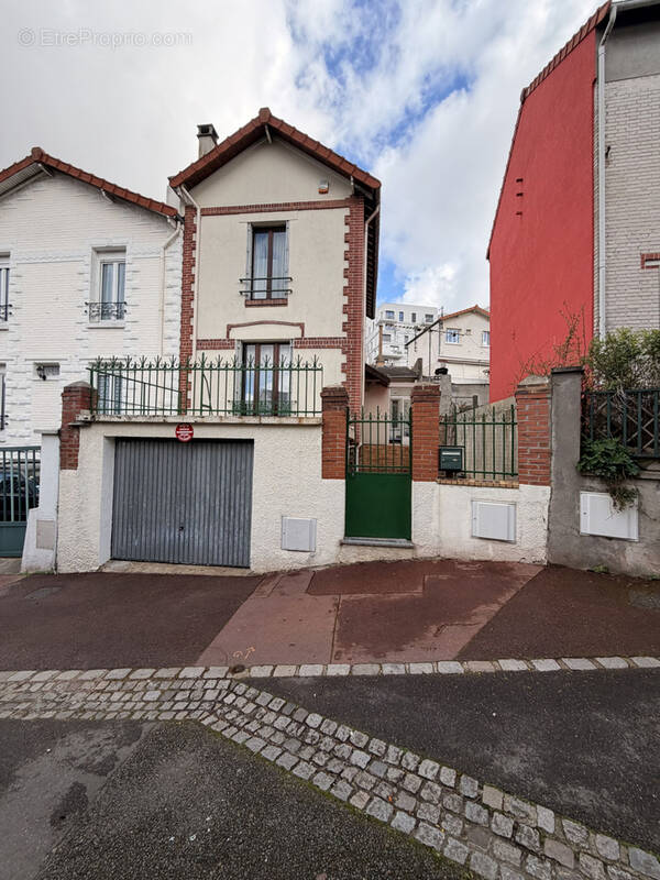 Maison à BAGNOLET