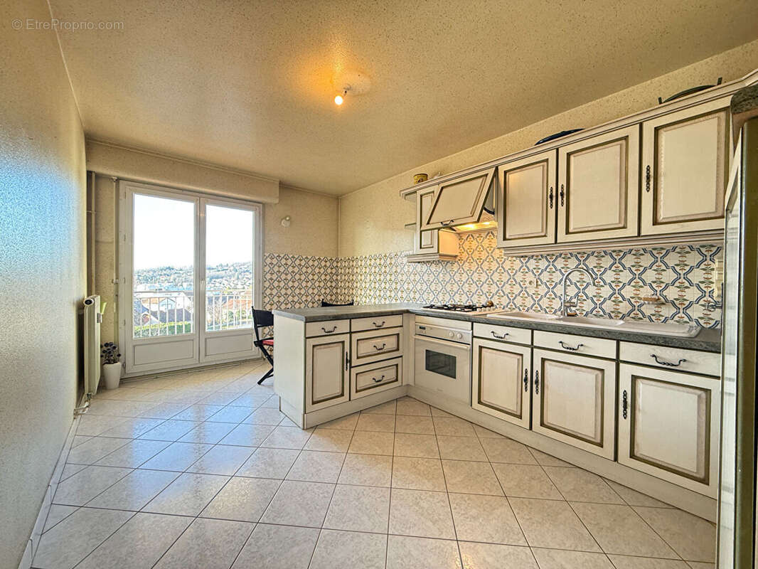 Appartement à LONS-LE-SAUNIER