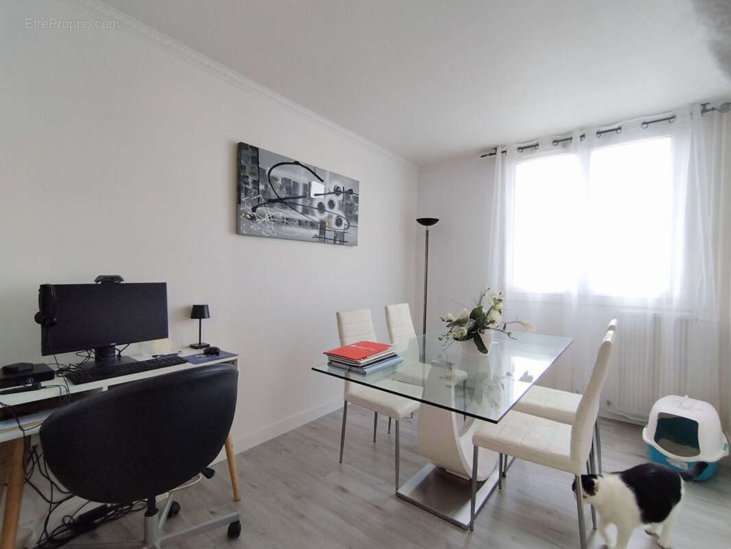 Appartement à SAINT-PIERRE-DES-CORPS