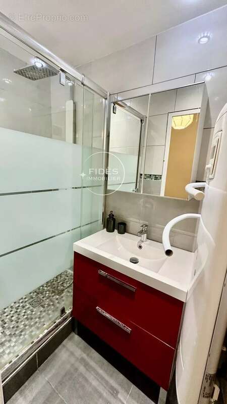 Appartement à MARSEILLE-2E