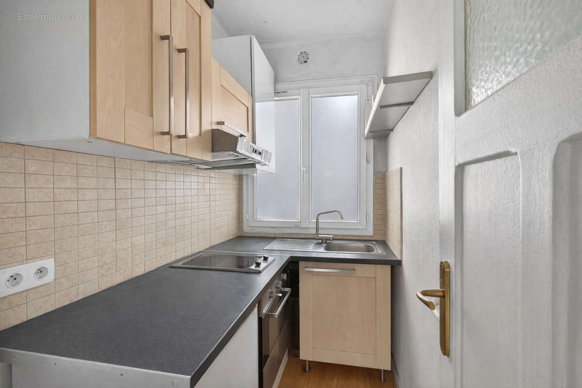 Appartement à PARIS-12E