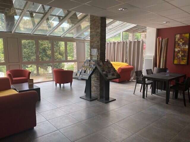 Appartement à ENTRAYGUES-SUR-TRUYERE