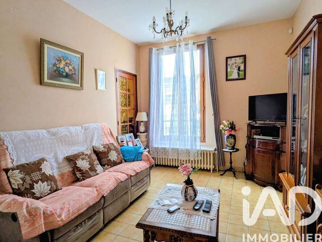 Photo 6 - Maison à PIERREFITTE-SUR-SEINE