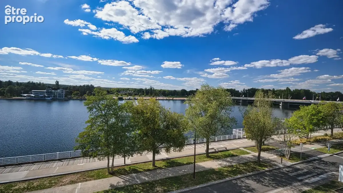 À VENDRE  Appartement T3 avec vue panoramique à VICHY - photo 3