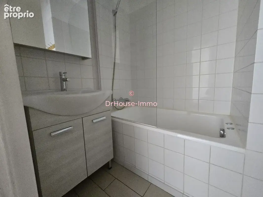 Appartement 43 m² à Franconville  - photo 26