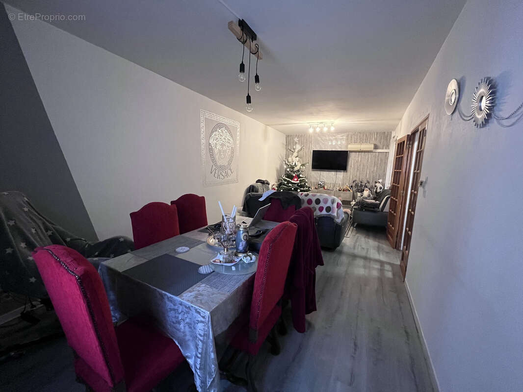 Maison à CORNEILHAN