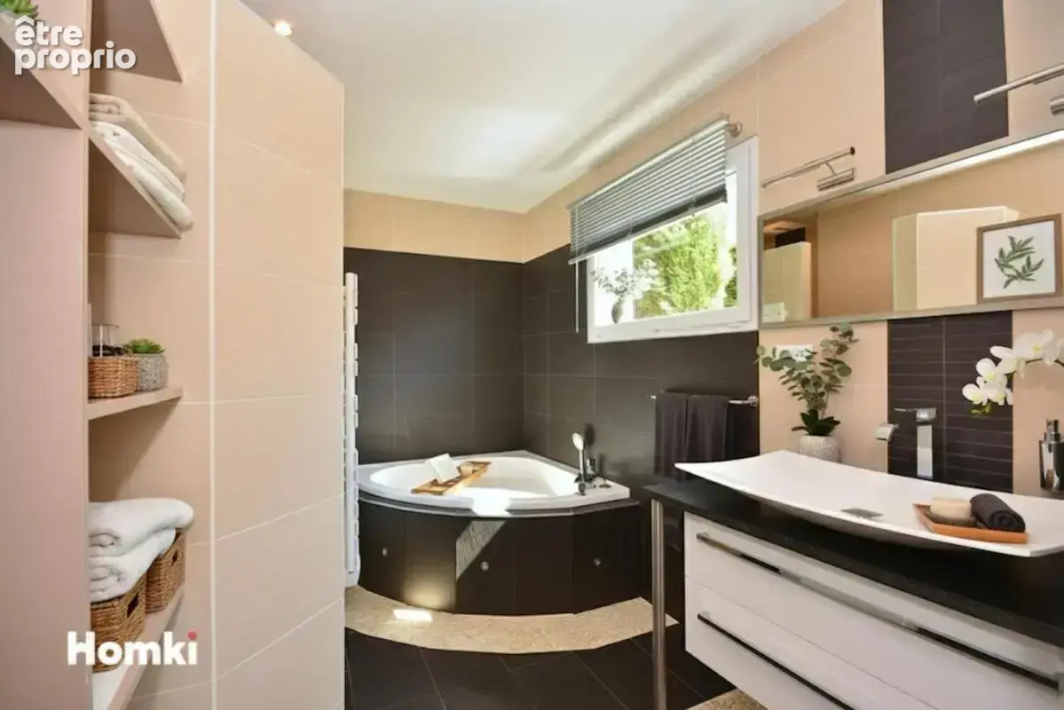 Magnifique Villa d'Architecte de 163 m² – Villeneuve (01480) - photo 11