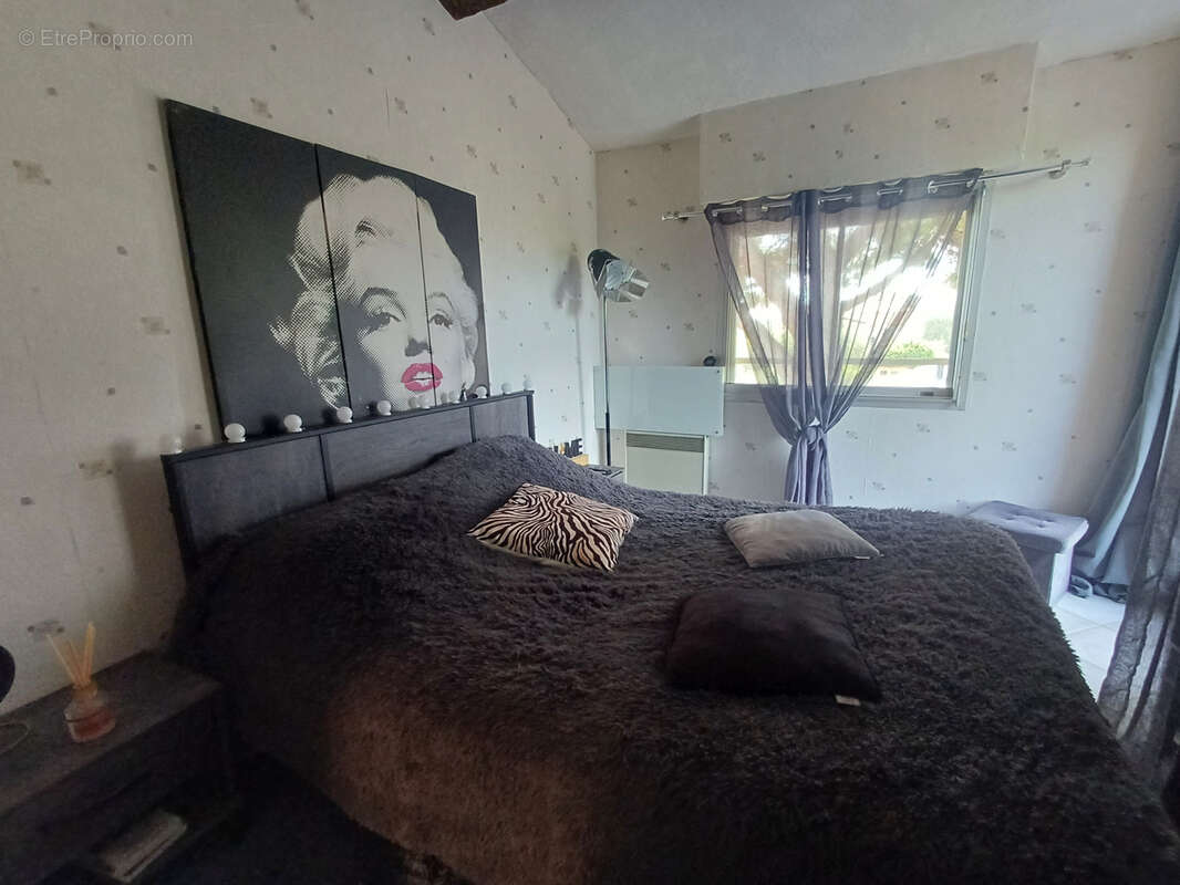 Maison à LA LONDE-LES-MAURES