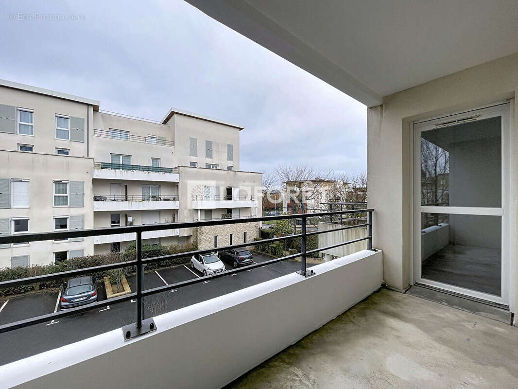 Appartement à LIEUSAINT