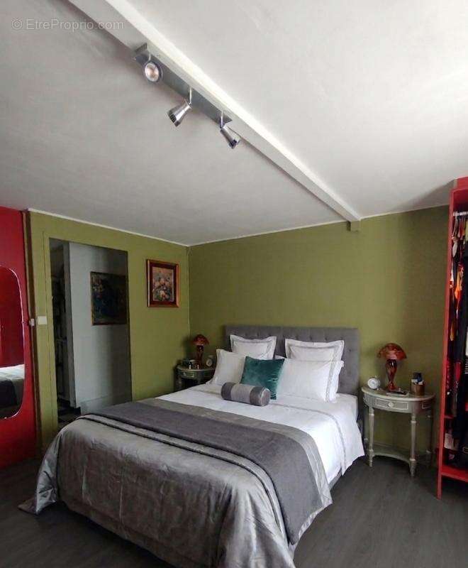Charmante maison de 120m² avec 103 m² aménageables - Centre-ville Monnaie - photo 11