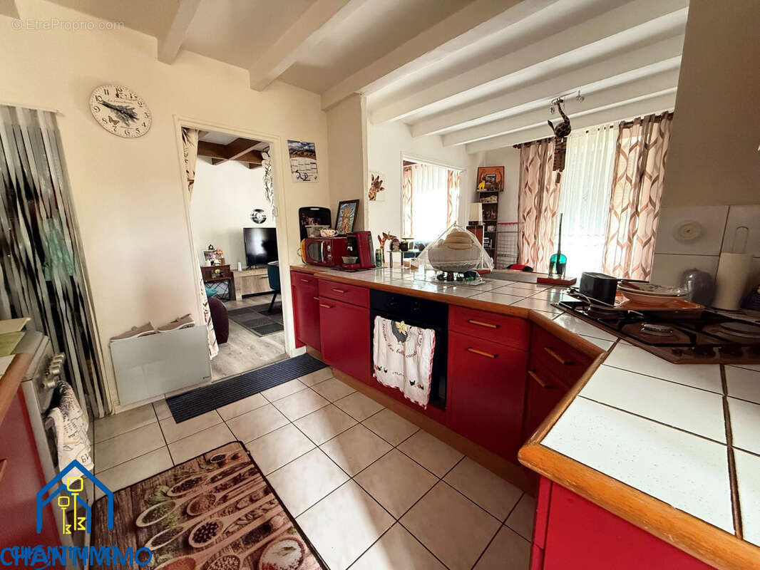 Maison à LA CHATAIGNERAIE