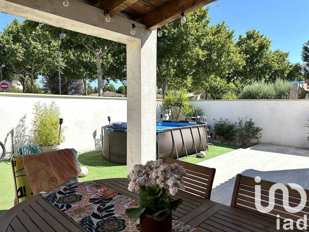 Photo 1 - Maison à SAINT-LAURENT-D'AIGOUZE