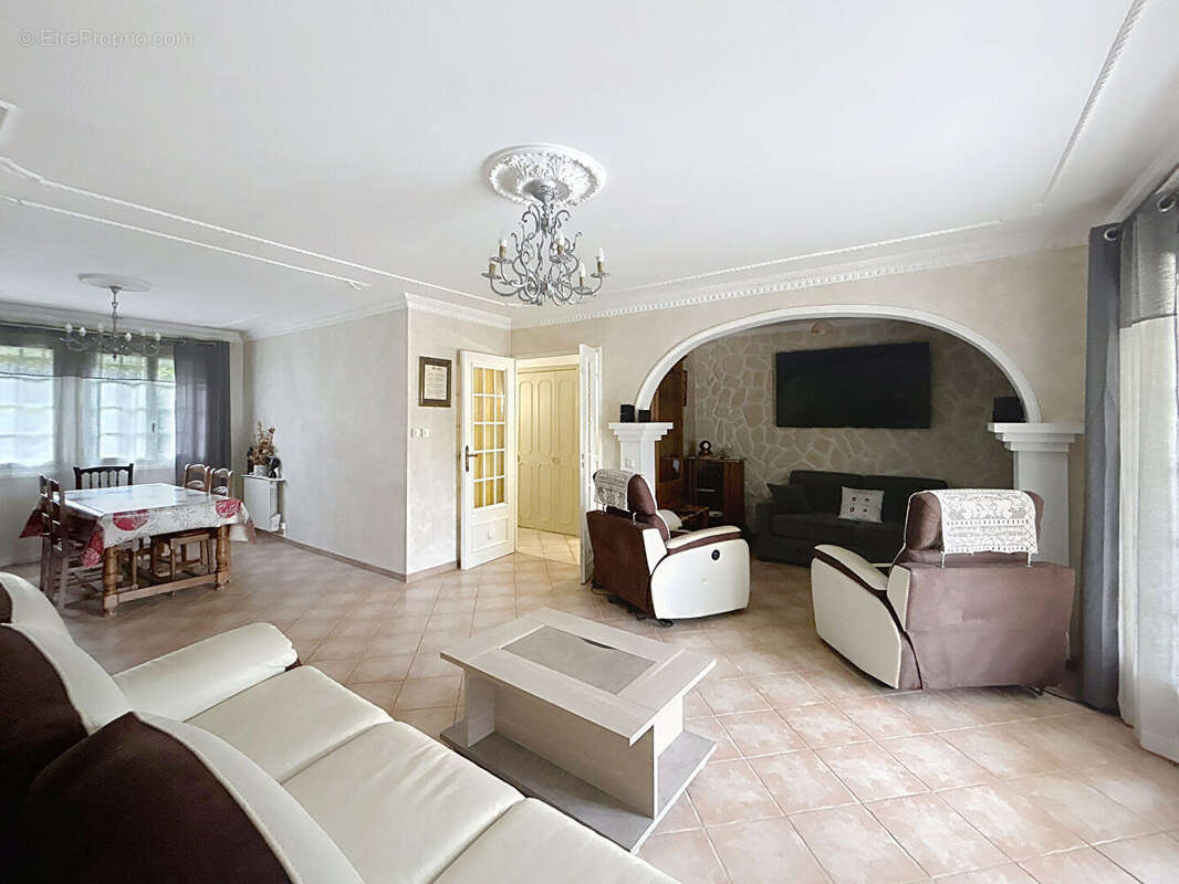 Maison à SERIGNAN-DU-COMTAT