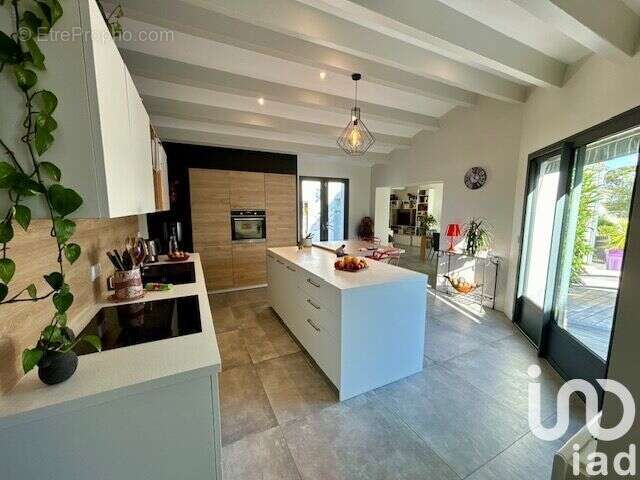 Photo 2 - Maison à LA FLOTTE