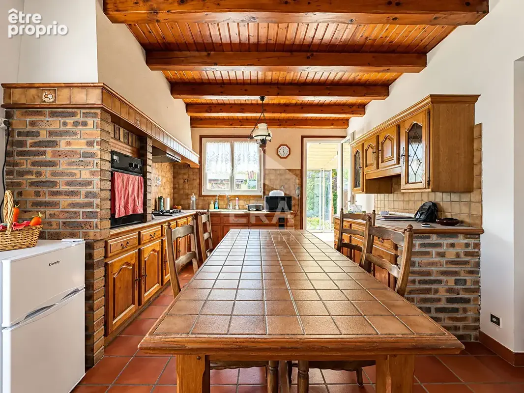 Maison de plain-pied 130 m² - 3 chambres - Terrain 1 000 m² - Proche commerces à Arvert - photo 3