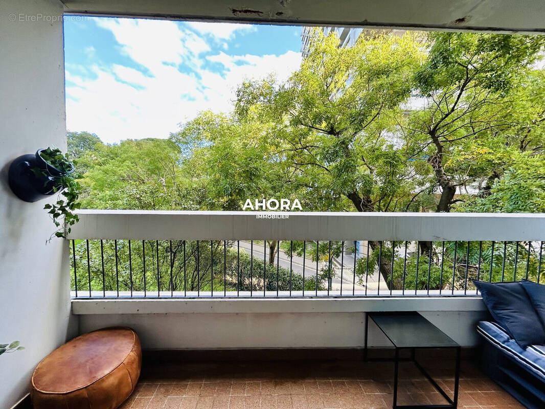 Appartement à MARSEILLE-9E