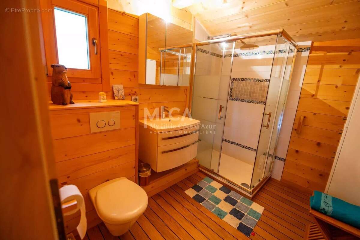 Maison à SAINT-ETIENNE-DE-TINEE