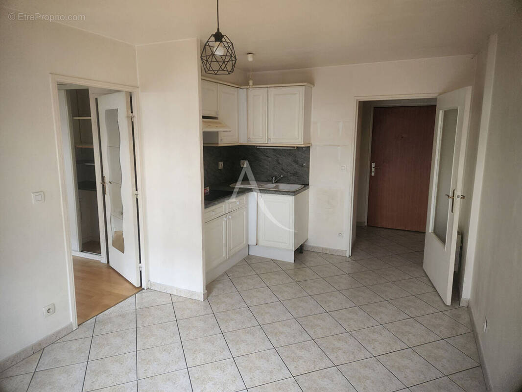 Appartement à PONTAULT-COMBAULT