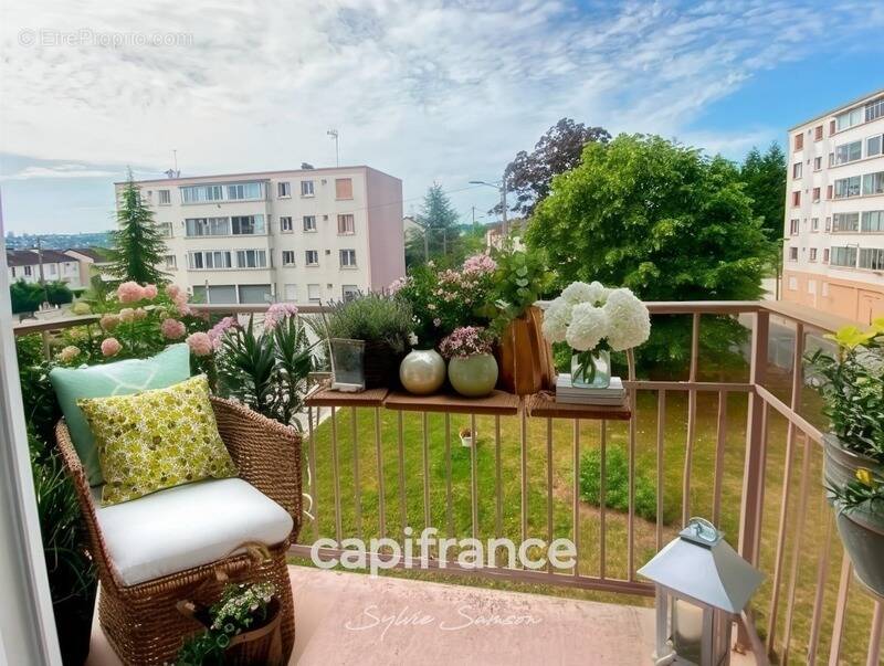 Appartement à MANTES-LA-VILLE