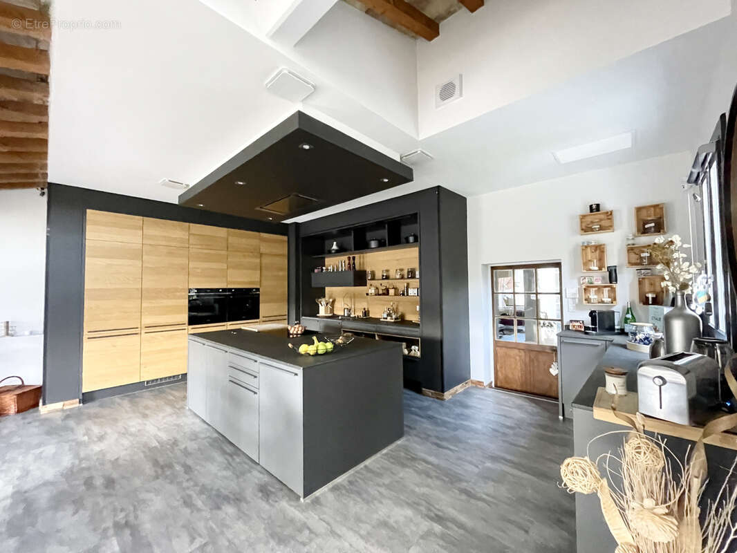 Maison à AIGUES-VIVES