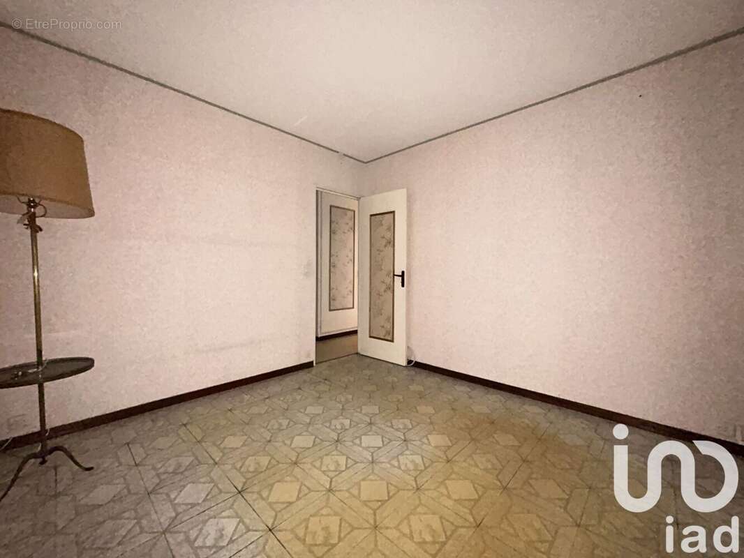 Photo 8 - Appartement à MANTES-LA-JOLIE