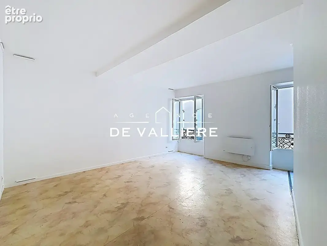 RUEIL-MALMAISON - Centre-ville - Studio 24.19 m2 - photo 2
