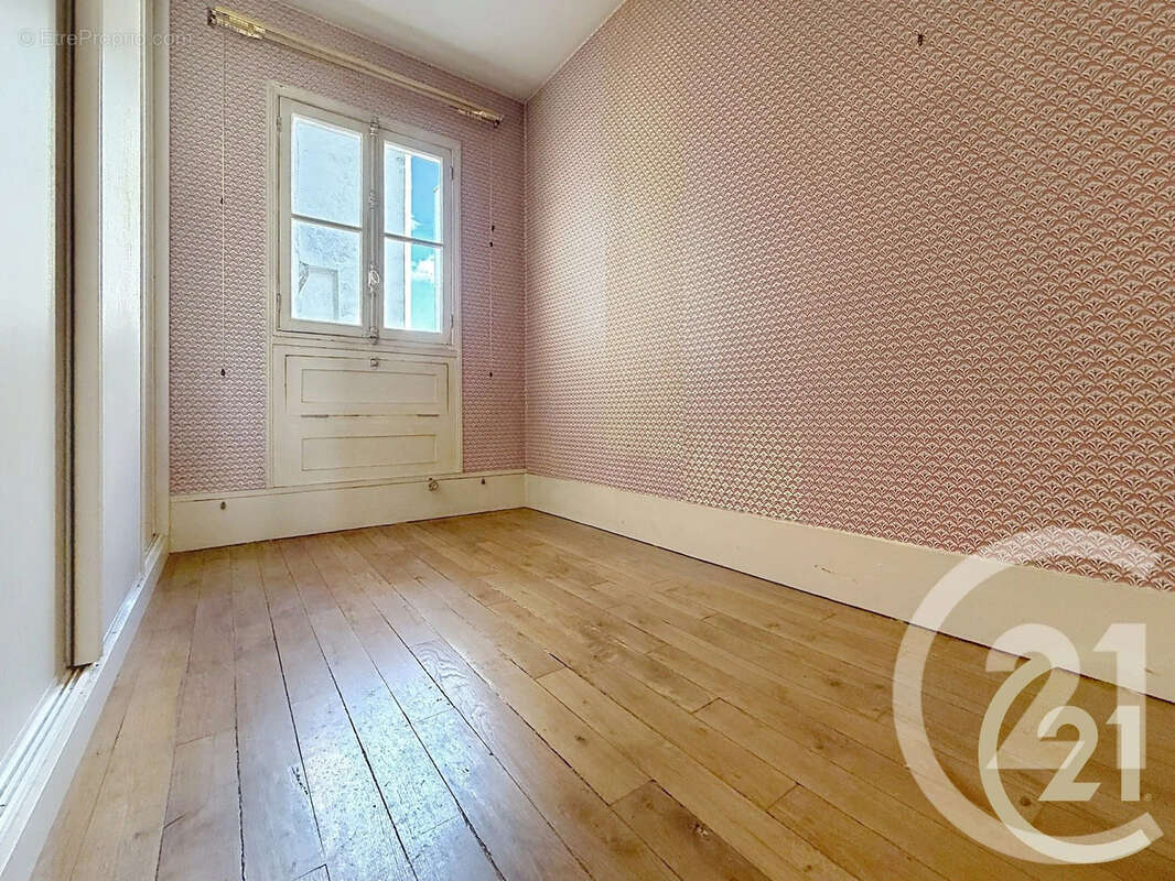 Appartement à PARIS-12E