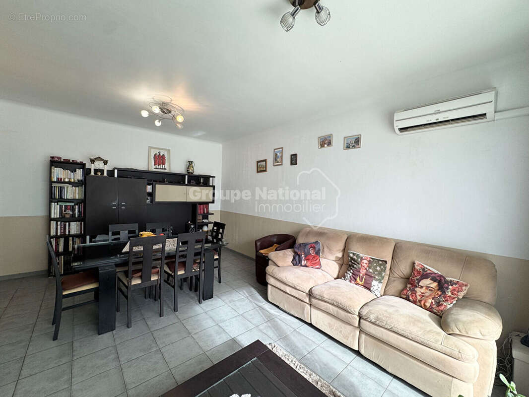 Maison à BAGNOLS-SUR-CEZE