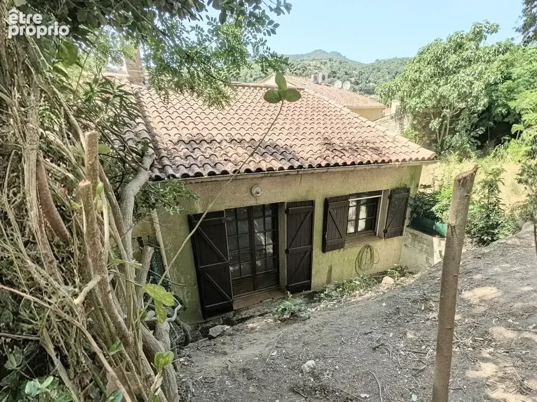 Maison 3 pièces 52 m² à vendre à Collobrieres (83610) - photo 2