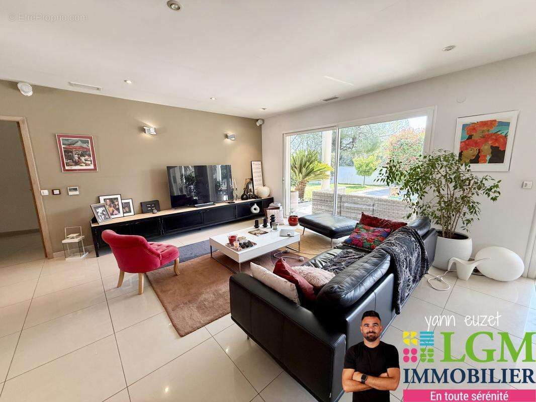 Maison à VILLETELLE