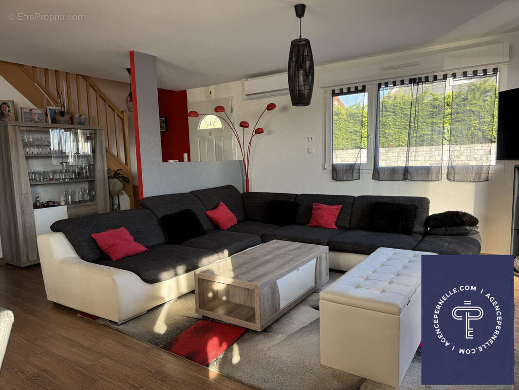 Maison à CHARQUEMONT