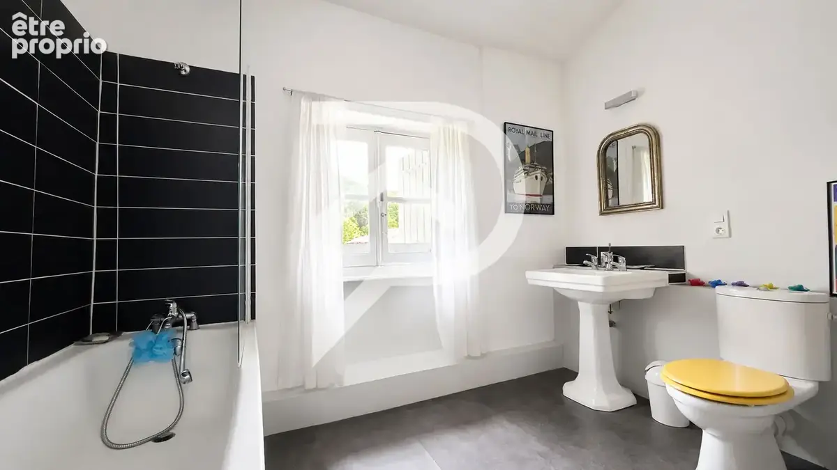 Véritable Maison Coup de Coeur 250 m² et son Jardin Secret Mazamet - photo 15