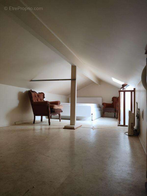 Appartement à SURESNES