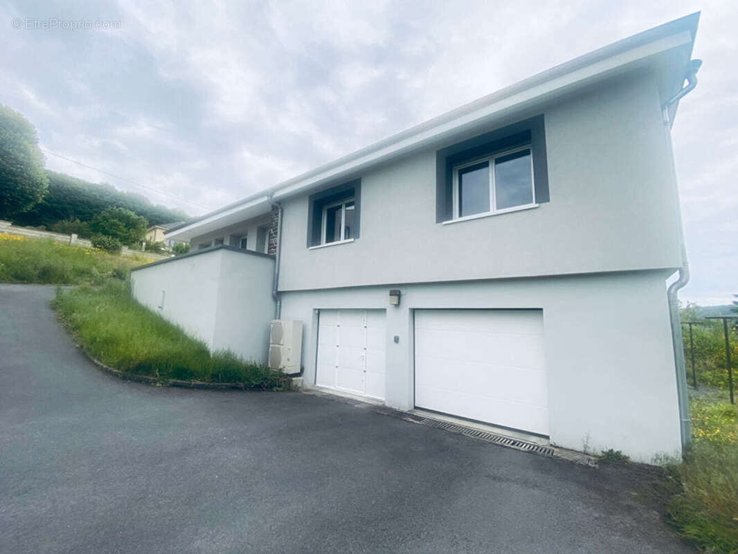 Maison à NOUZONVILLE