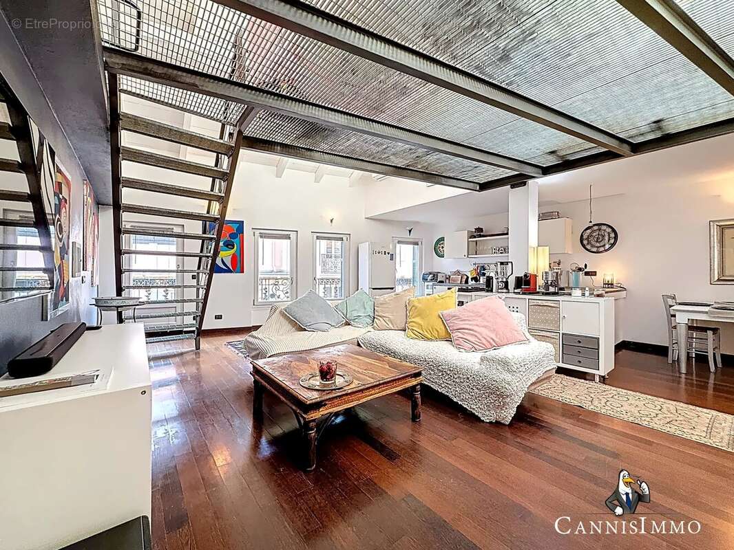 Appartement à CANNES