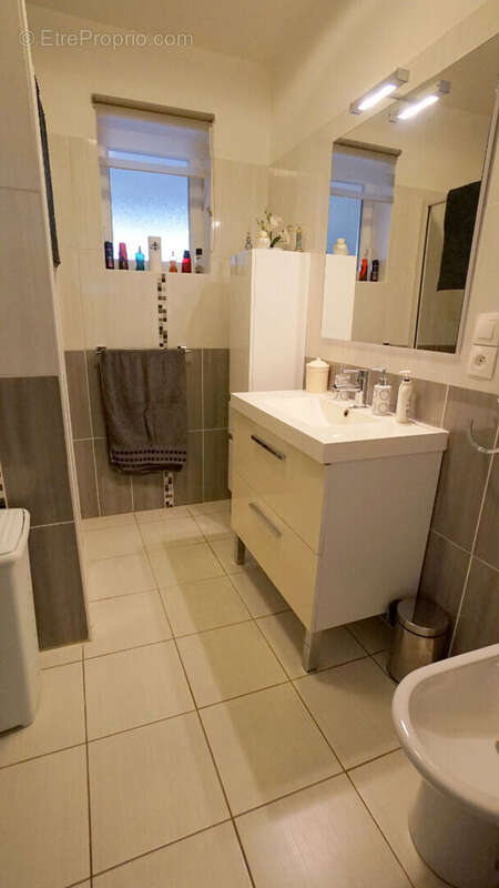 Maison à MEZIERES-SUR-SEINE