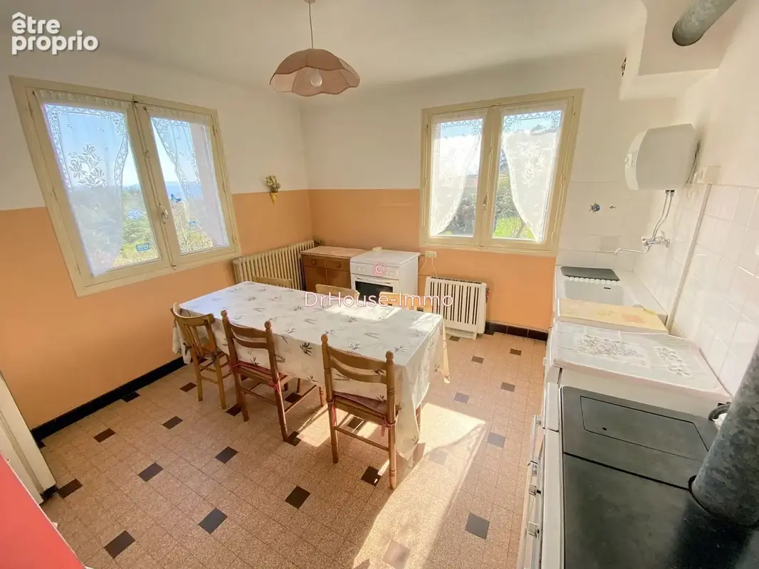Maison 121 m² à Aubenas  - photo 4