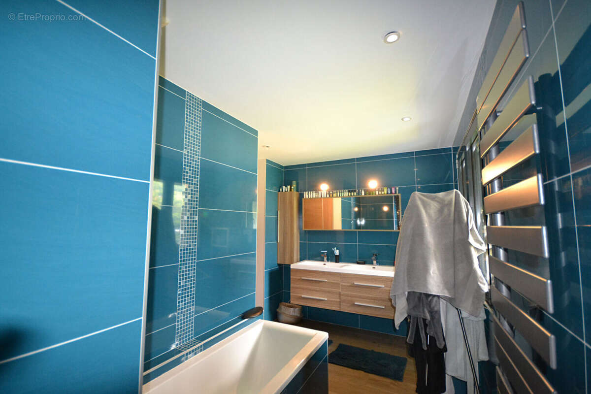 Maison à SAINT-EUSTACHE