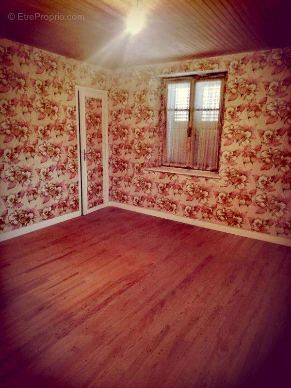 Maison à ANCHENONCOURT-ET-CHAZEL