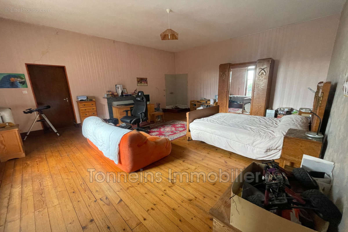 Maison à TONNEINS