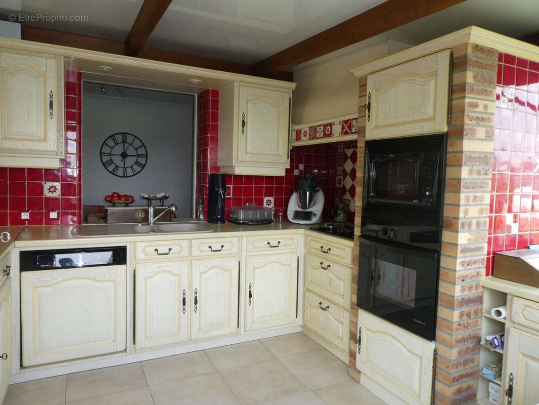 Maison à MONDEVILLE