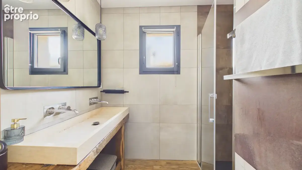 Maison contemporaine à Tosse - Calme, confort et prestations de qualité - photo 8
