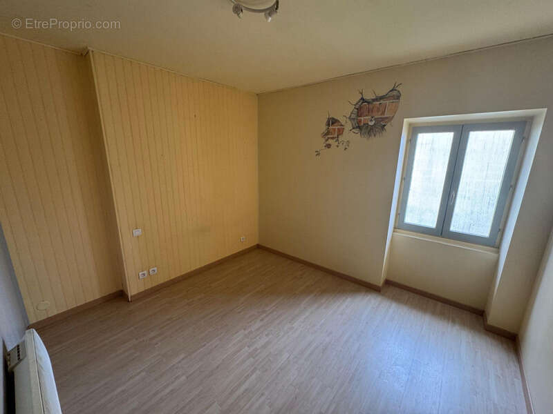 Maison à MONTSEVEROUX