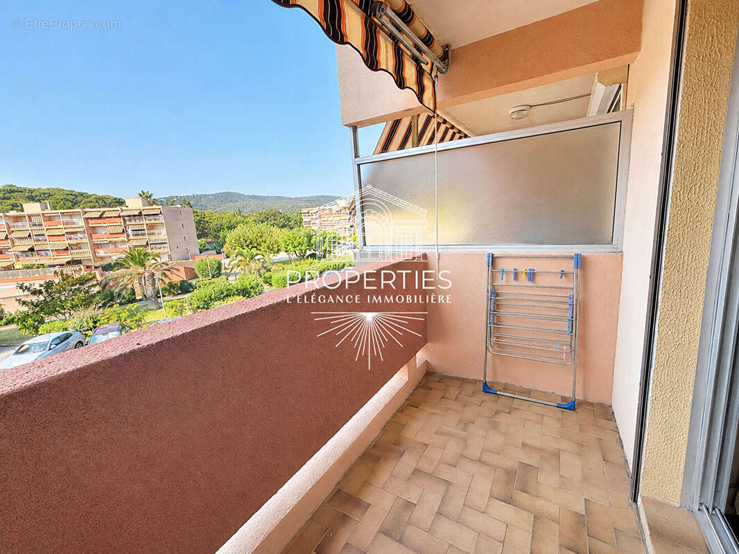 Bormes - la faviere  - studio -  garage  - piscine - proche plages - photo 3