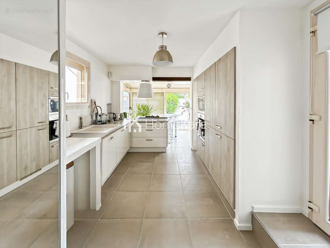 Maison à L&#039;ISLE-JOURDAIN