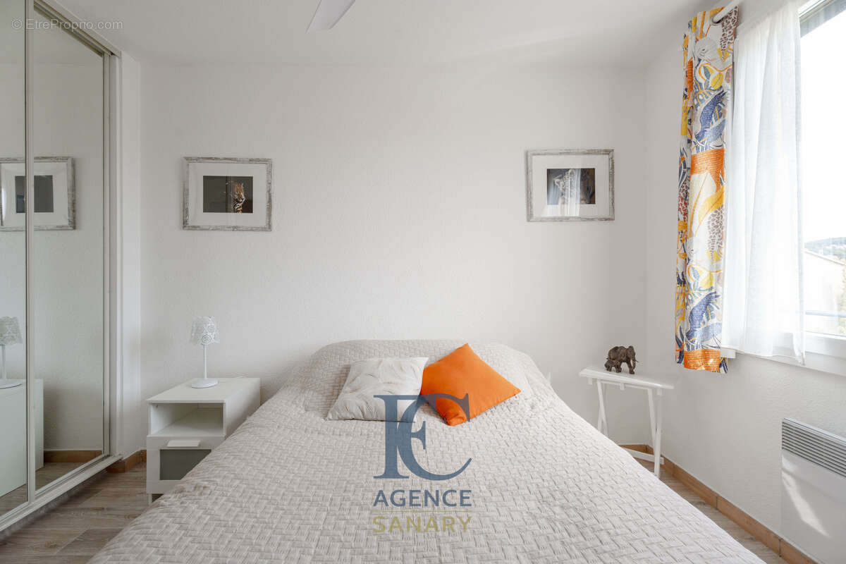 Appartement à CARQUEIRANNE