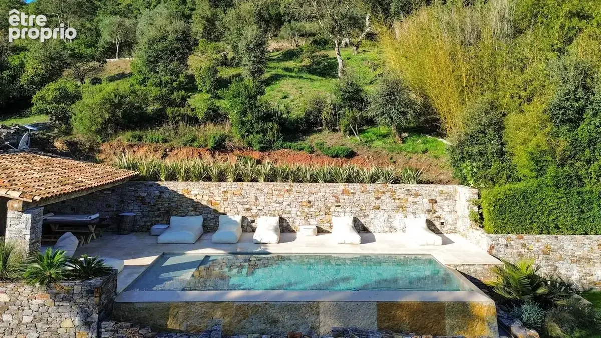 Maison 5 pièces 245 m² à vendre à La Mole (83310) - photo 3