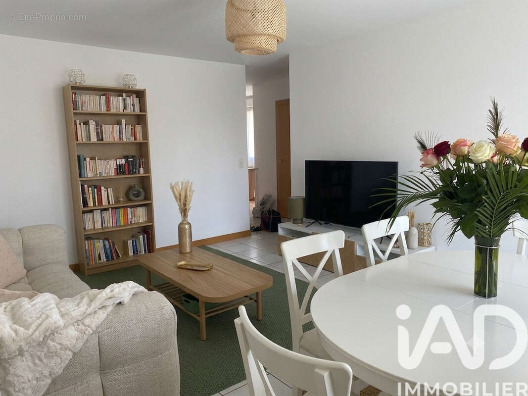 Photo 2 - Appartement à SAINT-PIERRE-D'IRUBE