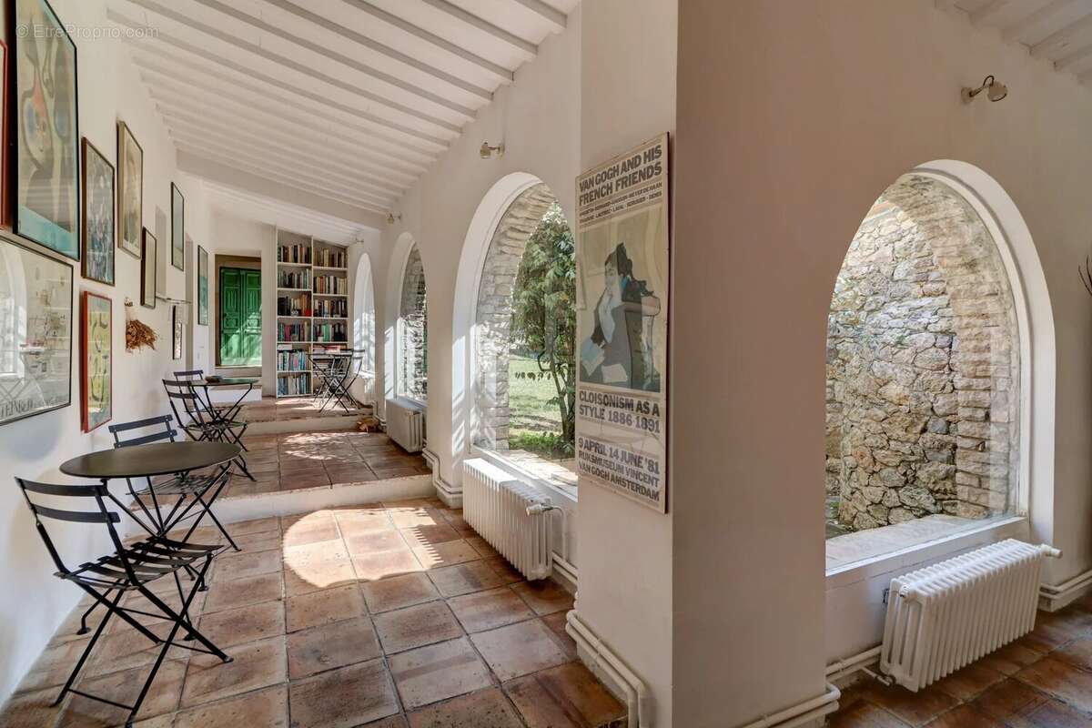 Maison à BAGNOLS-EN-FORET