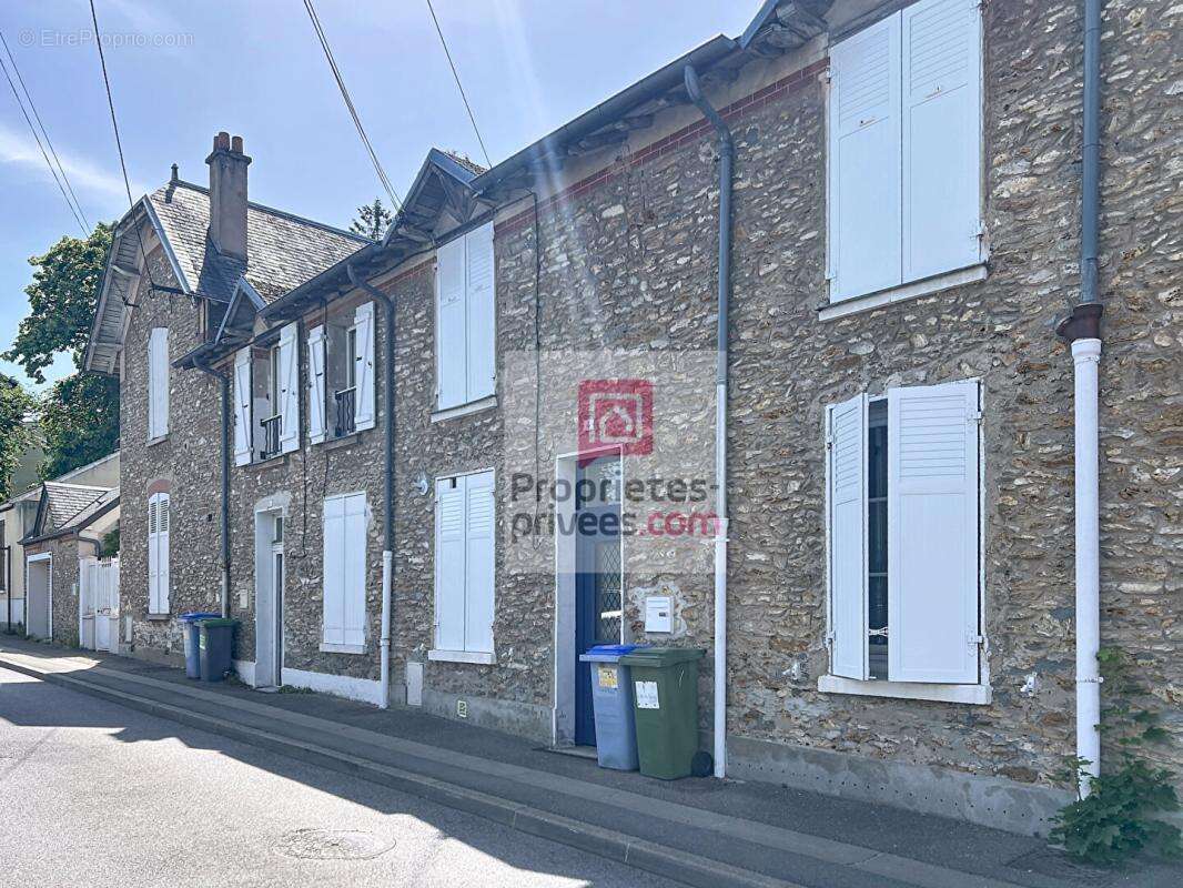 Appartement à RAMBOUILLET